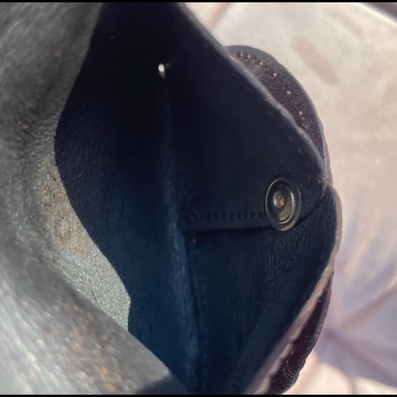 Gucci Guccissima Monogram Pink Coin Pouch - Picture 5 of 5